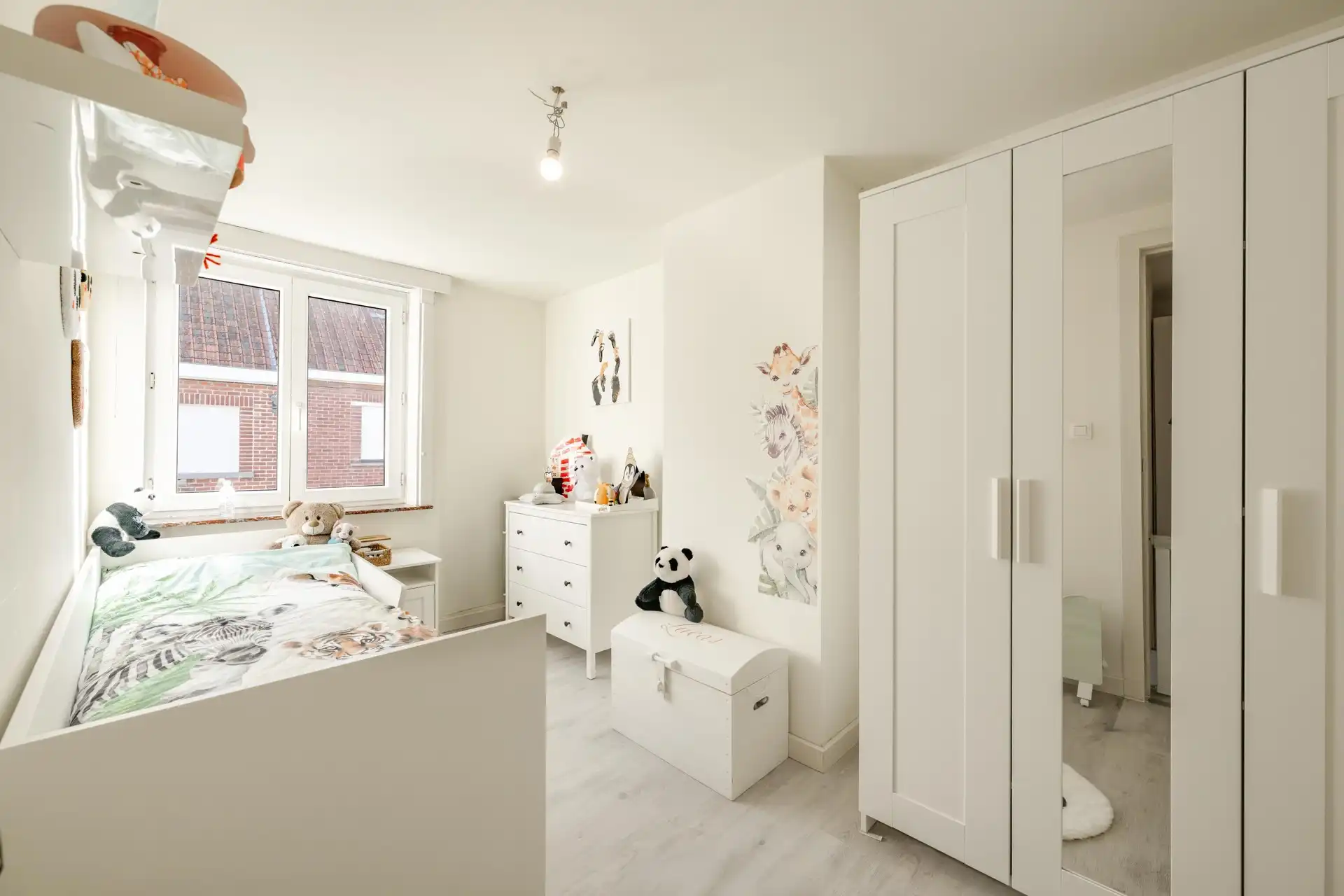 GERENOVEERDE LEUKE RIJWONING MET 3 SLAAPKAMERS EN PRAKTIJKRUIMTE TE KOOP IN DESSELGEM🏡 foto 15