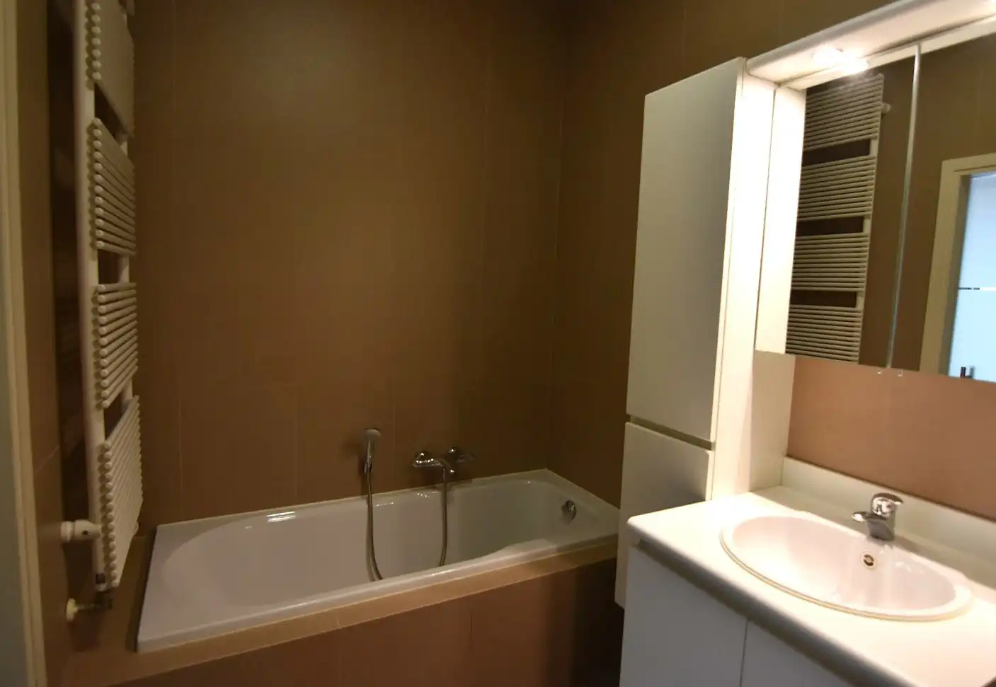 Luxe hoekappartement aan stadspark foto 14