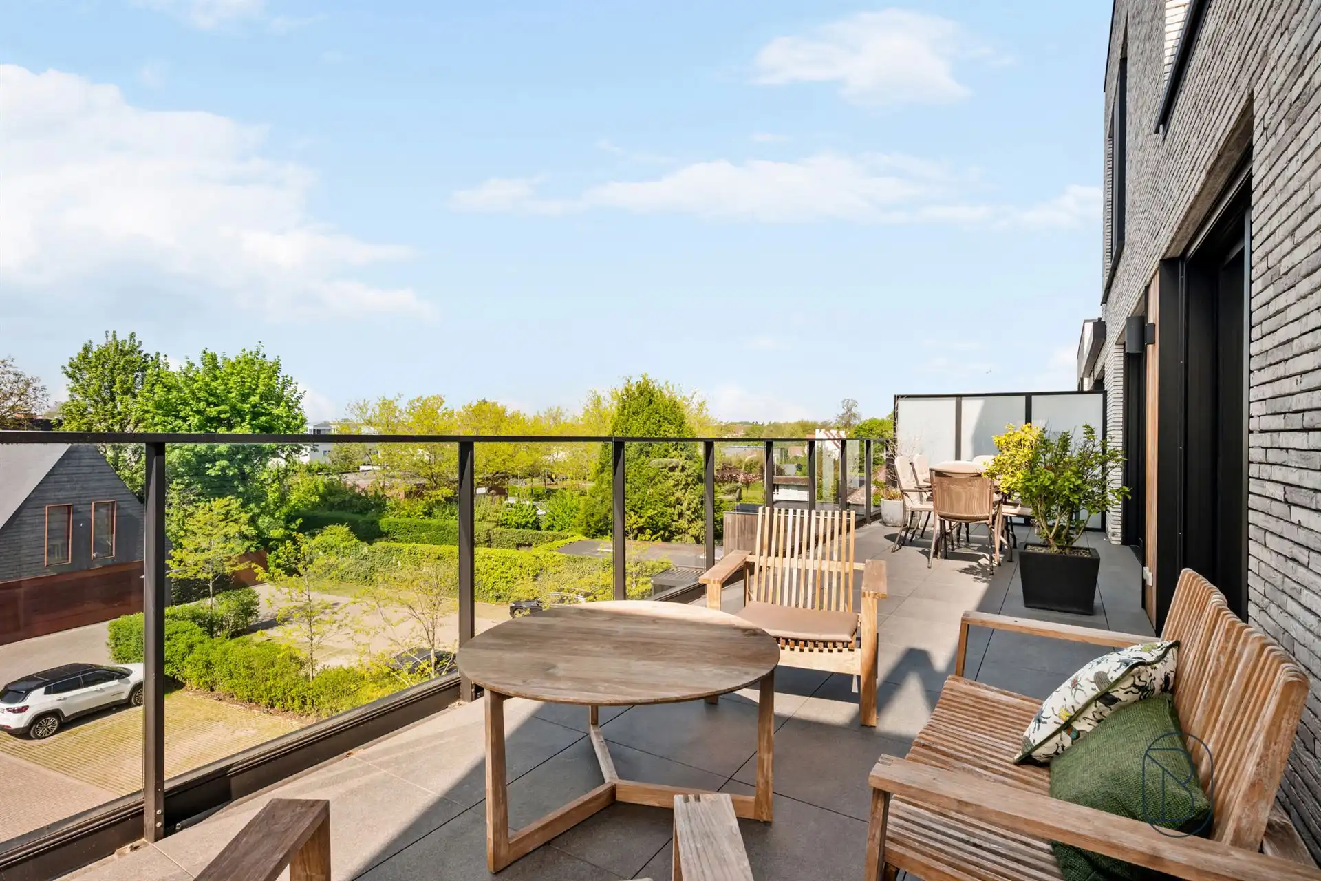 Mooi appartement met zuidgericht terras in centrum Waregem foto 16