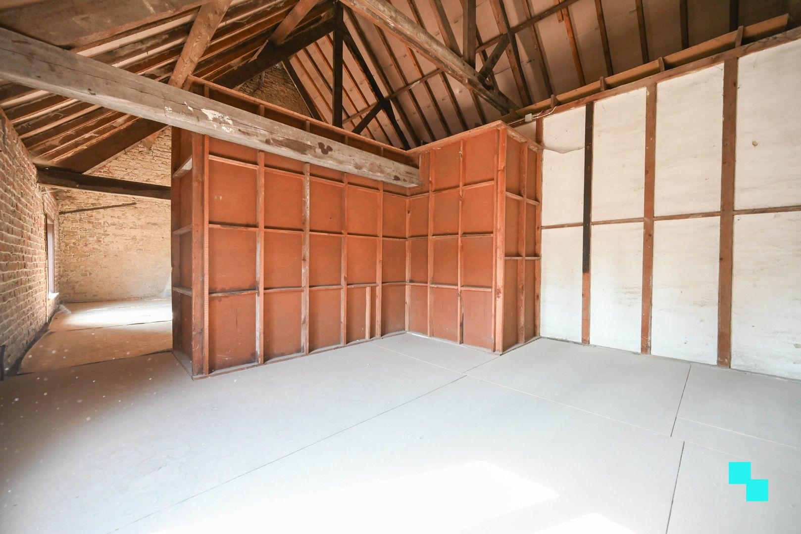 Woning met bijhorende schuur/loods op ruim perceel in Desselgem foto 29