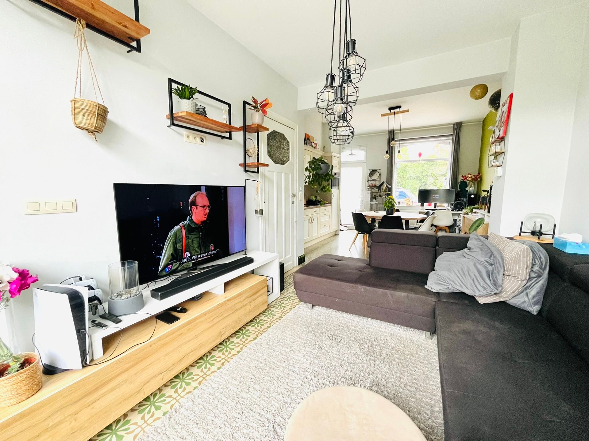 KNUSSE WONING IN HET LANDELIJKE SINT-MARTENS- BODEGEM. foto 6