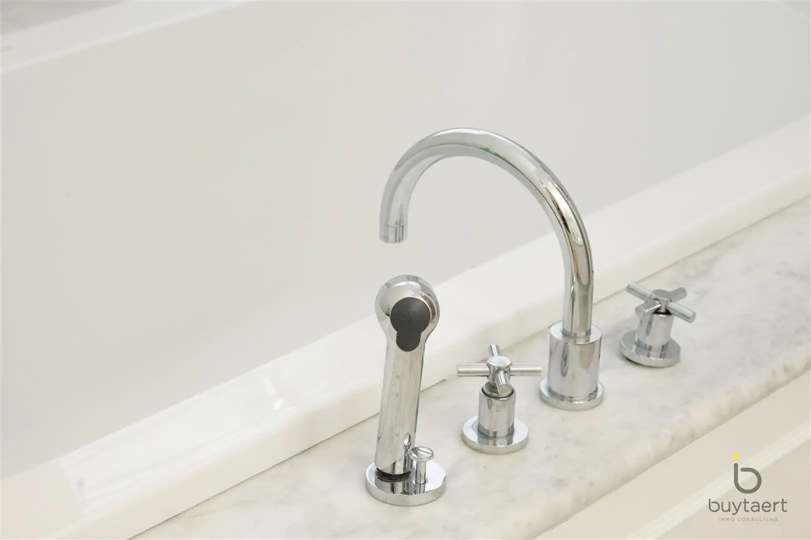 EXCLUSIEF: stijlvolle villa met een tijdloze inrichting op een toplocatie te Schilde! foto 53