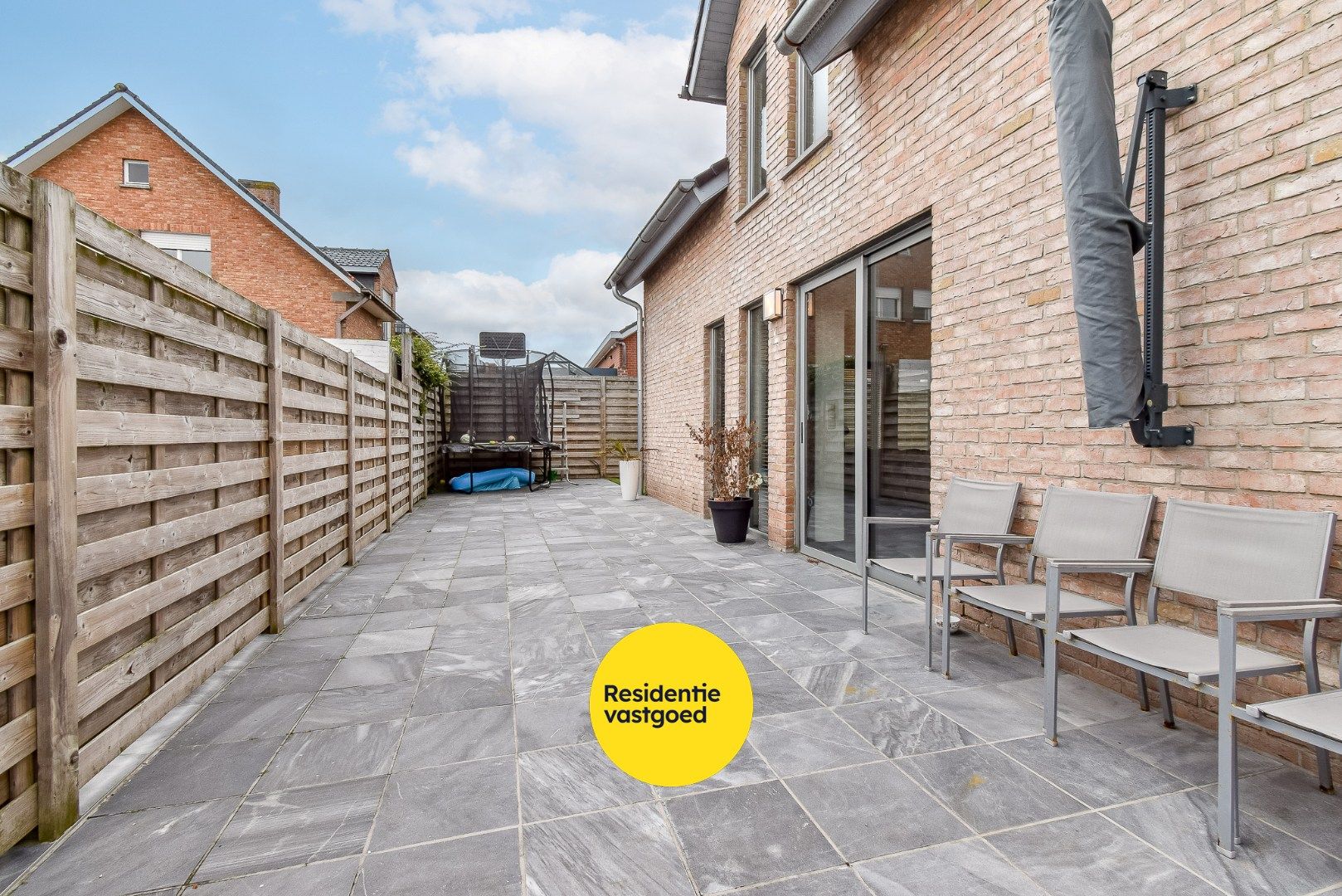 Alleenstaande villa met 5 slaapkamers foto 23
