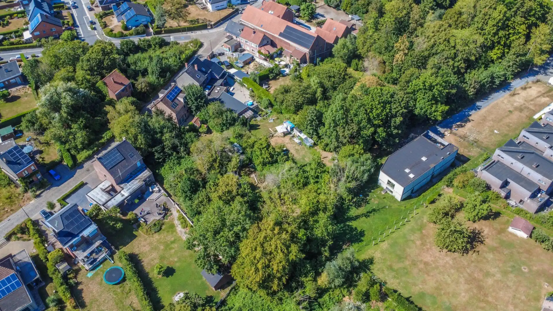 UITZONDERGELIJKE GELEGEN VILLABOUWGROND ! foto 5