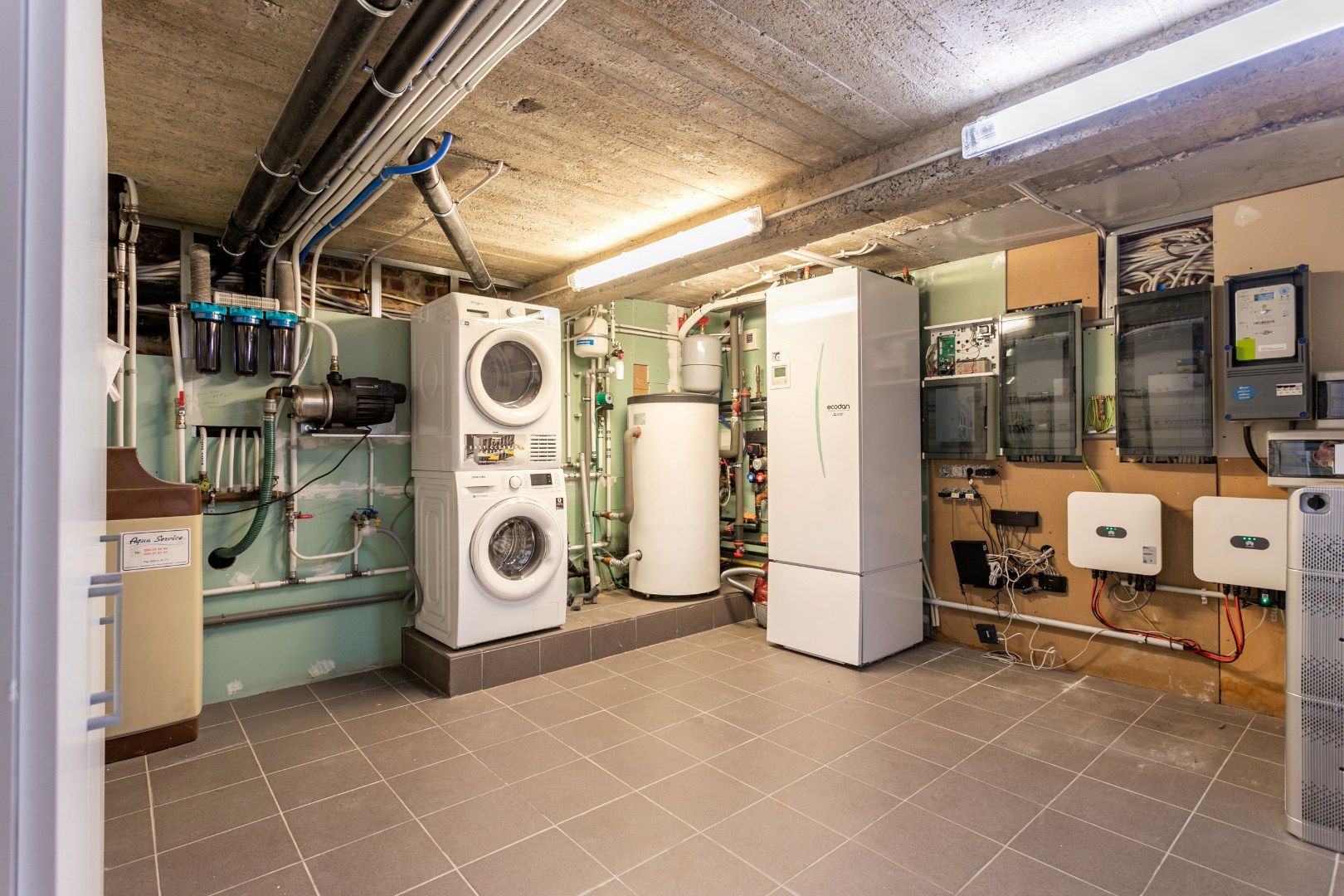 Ruime woning met 5 slpk en 3 badkamers foto 22