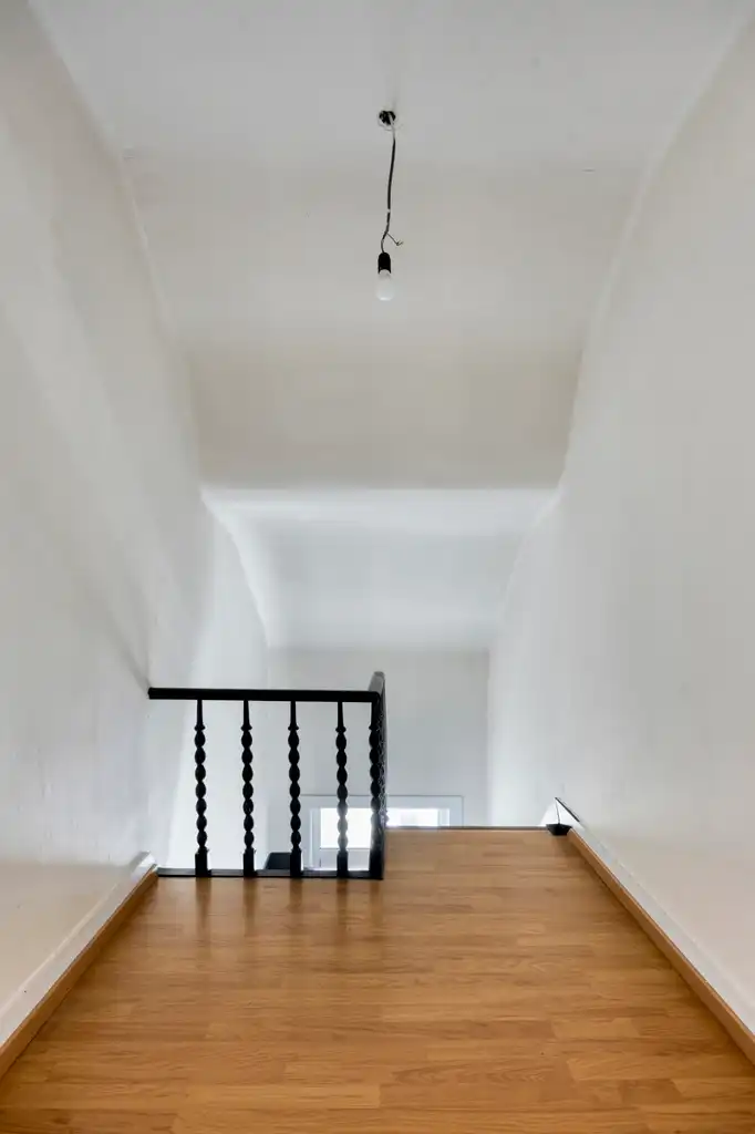 Uitstekend gelegen handelshuis met duplexwoonst  foto 19