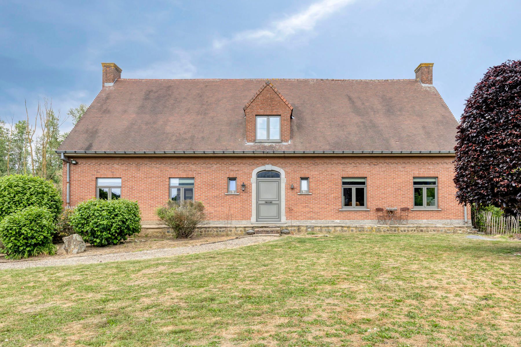 Woning met loods: ideaal om wonen en werken te combineren foto 2