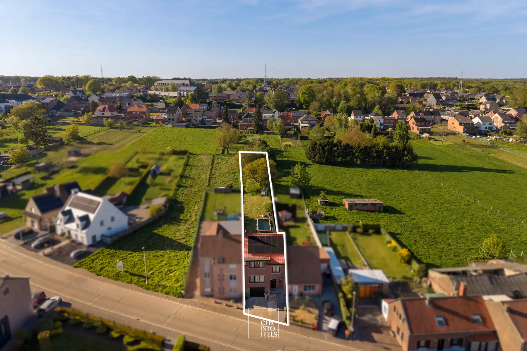 Instapklare energiezuinige woning in rustige omgeving te Lanaken! foto 2