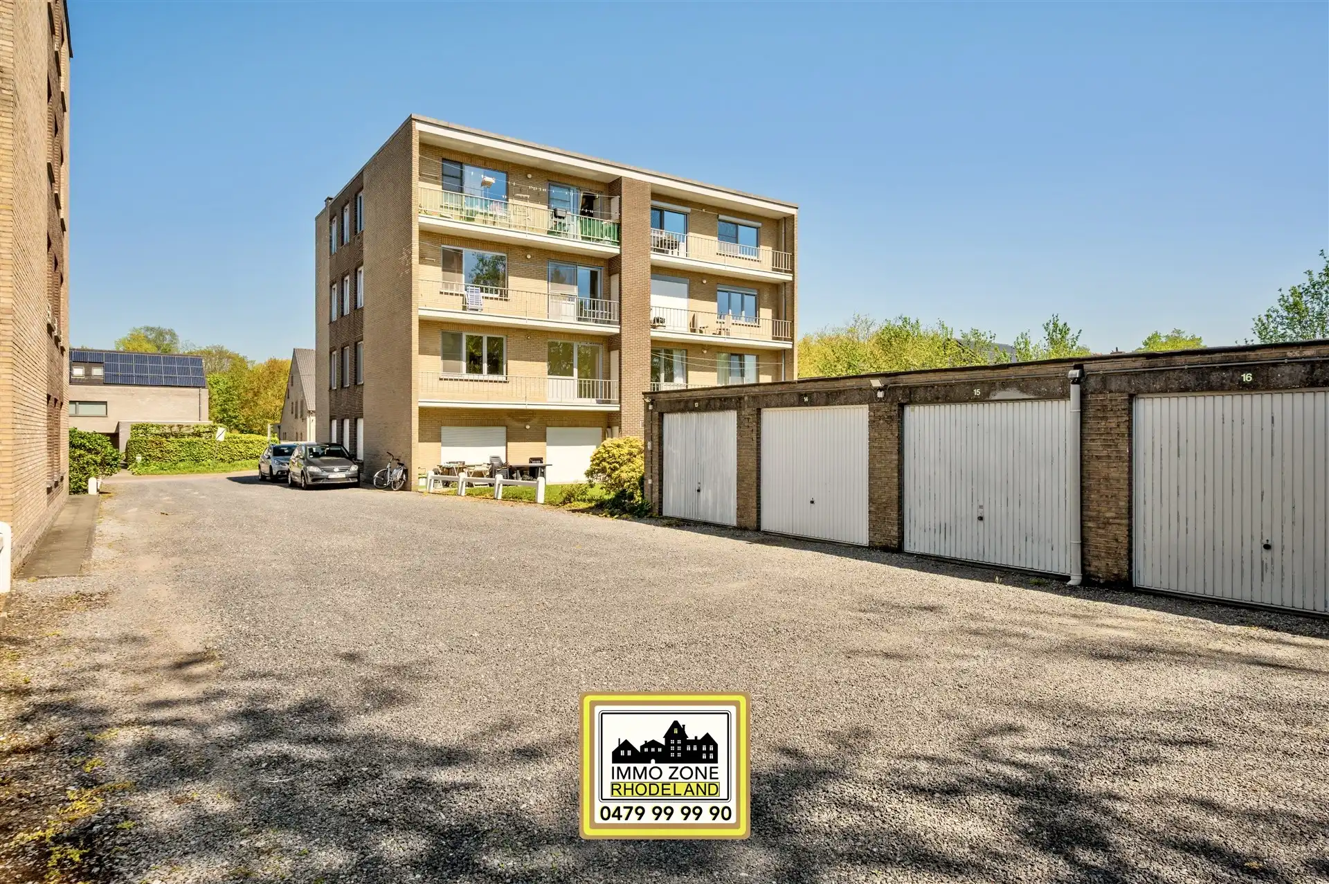Subliem appartement met 2 slpks, terras en garage foto 25