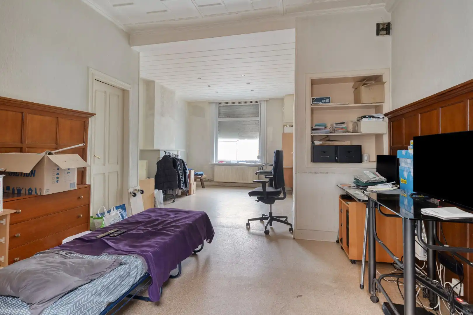 Op te knappen woning in het centrum van Mol met parkeerplaats !  foto 5