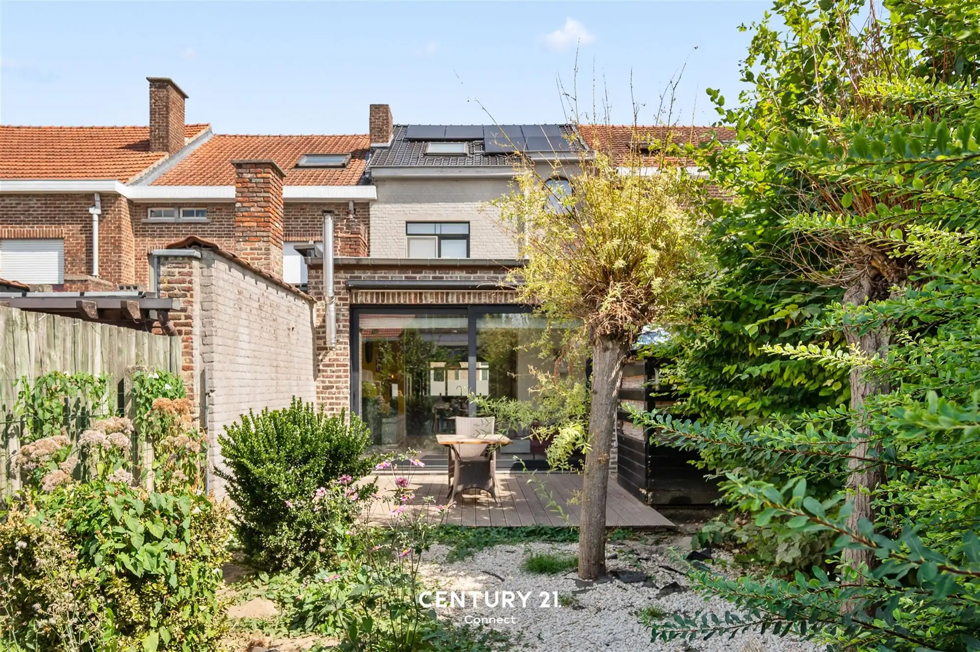Instapklare rijwoning met tuin. foto 20