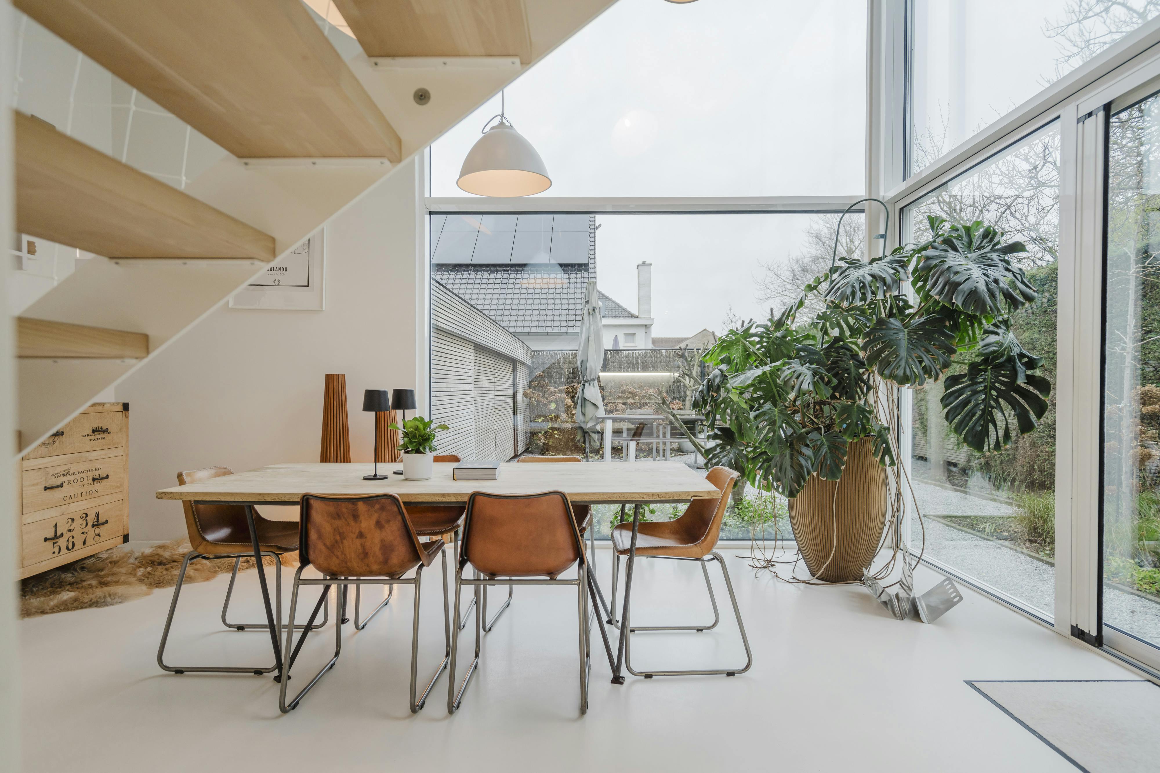 Recent modern huis te koop in hartje Waregem foto 2