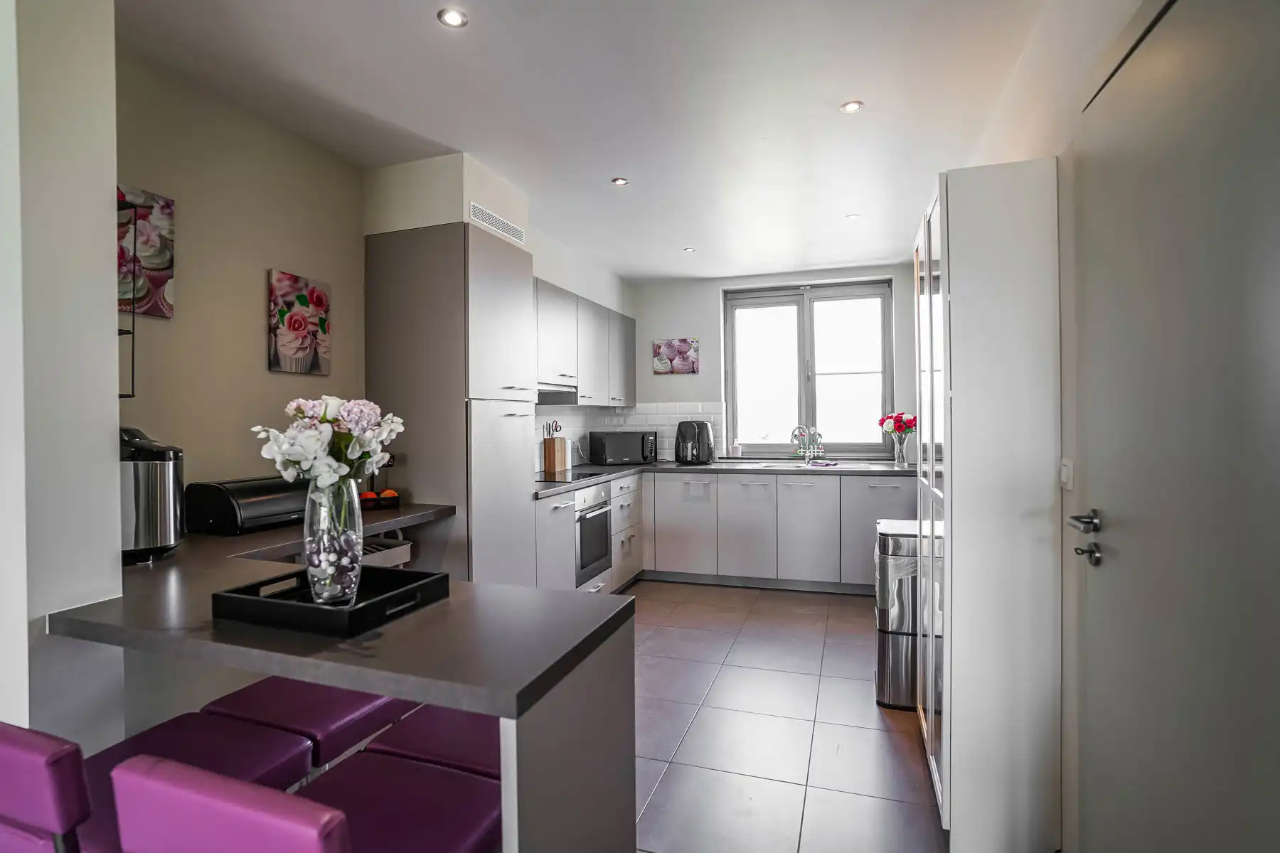Knap duplex appartement met terras en garage te Malderen foto 9