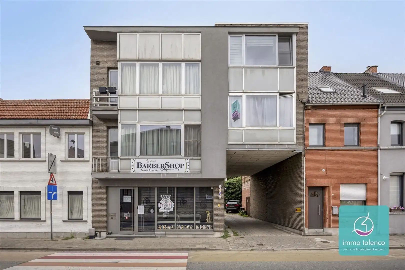 Hoofdfoto van de publicatie: Appartement op eerste verd.-  opp. 94 m² - 2 parkeerplaatsen
