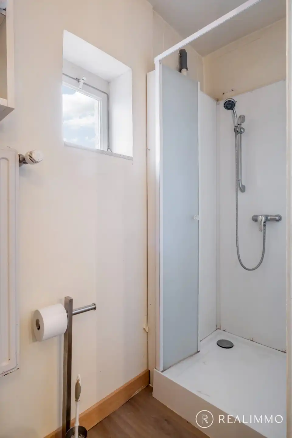 2 instapklare verhuurde appartementen met 2 slaapkamers en autostaanplaats foto 12