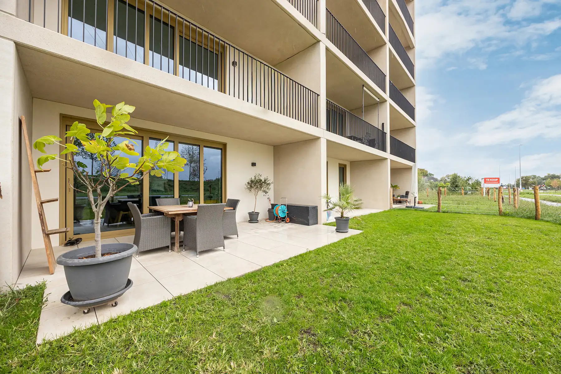 Gelijkvloers nieuwbouwappartement met tuin in Lier foto {{pictureIndex}}