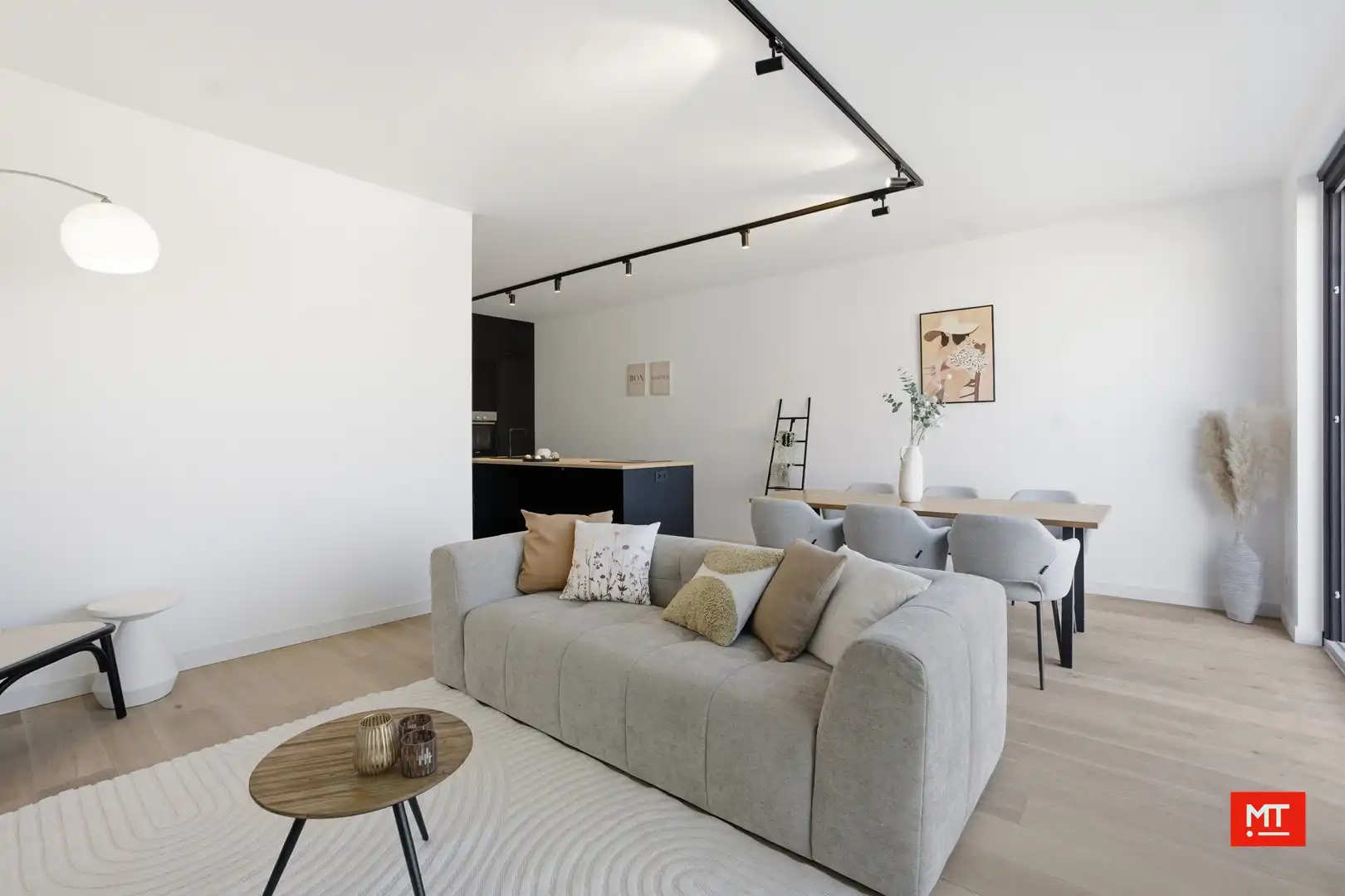 Verrassend ruime nieuwbouwwoningen in het centrum van Beselare foto 2