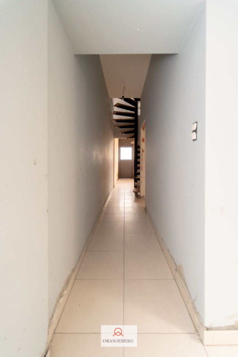 Woning met mogelijkheid tot 4 slaapkamers vlakbij station Gent-Sint-Pieters foto 21