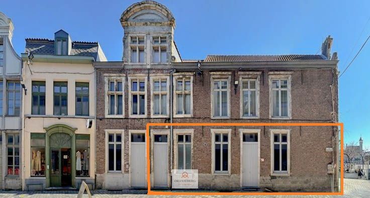 Handelspand in historisch gebouw aan de Vrijdagmarkt foto 6