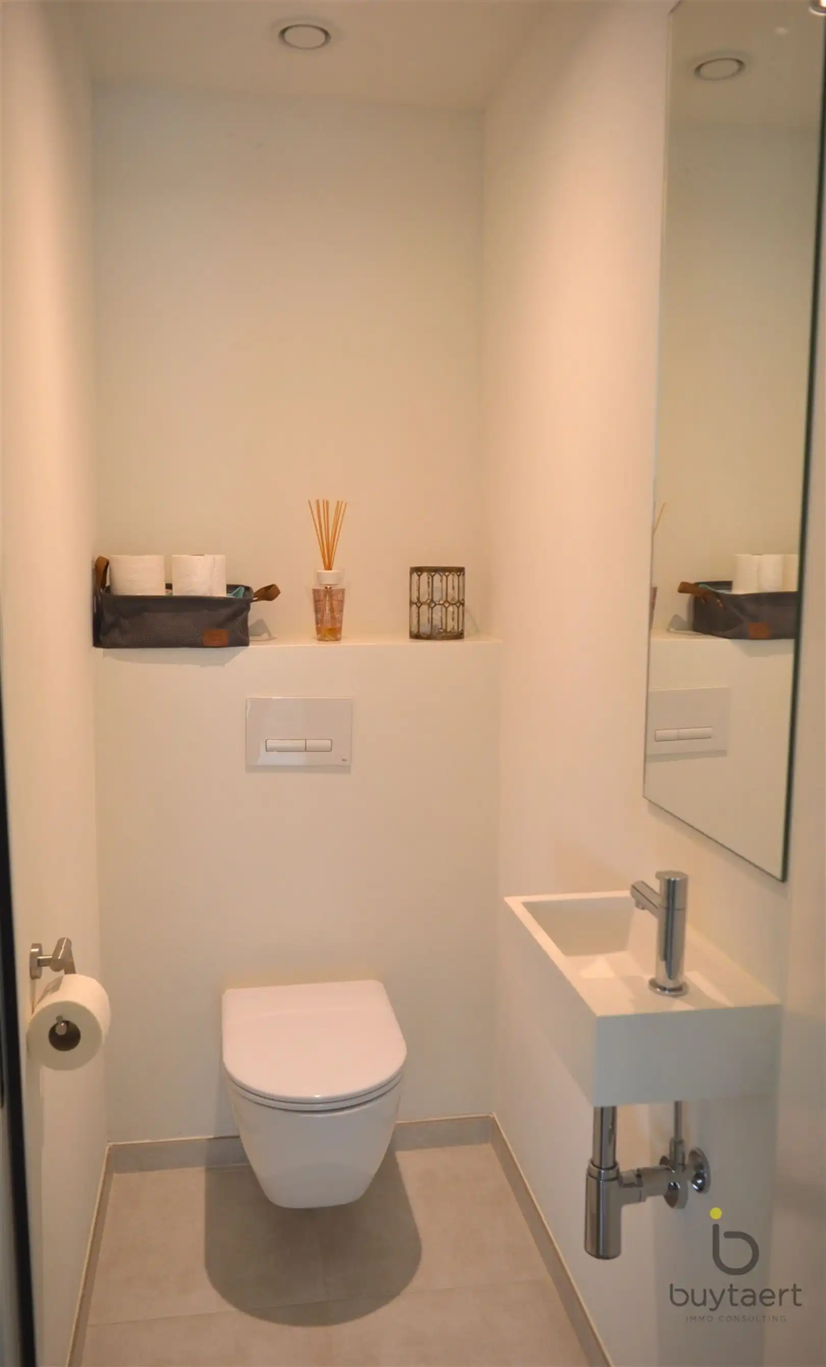 Energiezuinig penthouse met drie slaapkamers en terras! foto 16