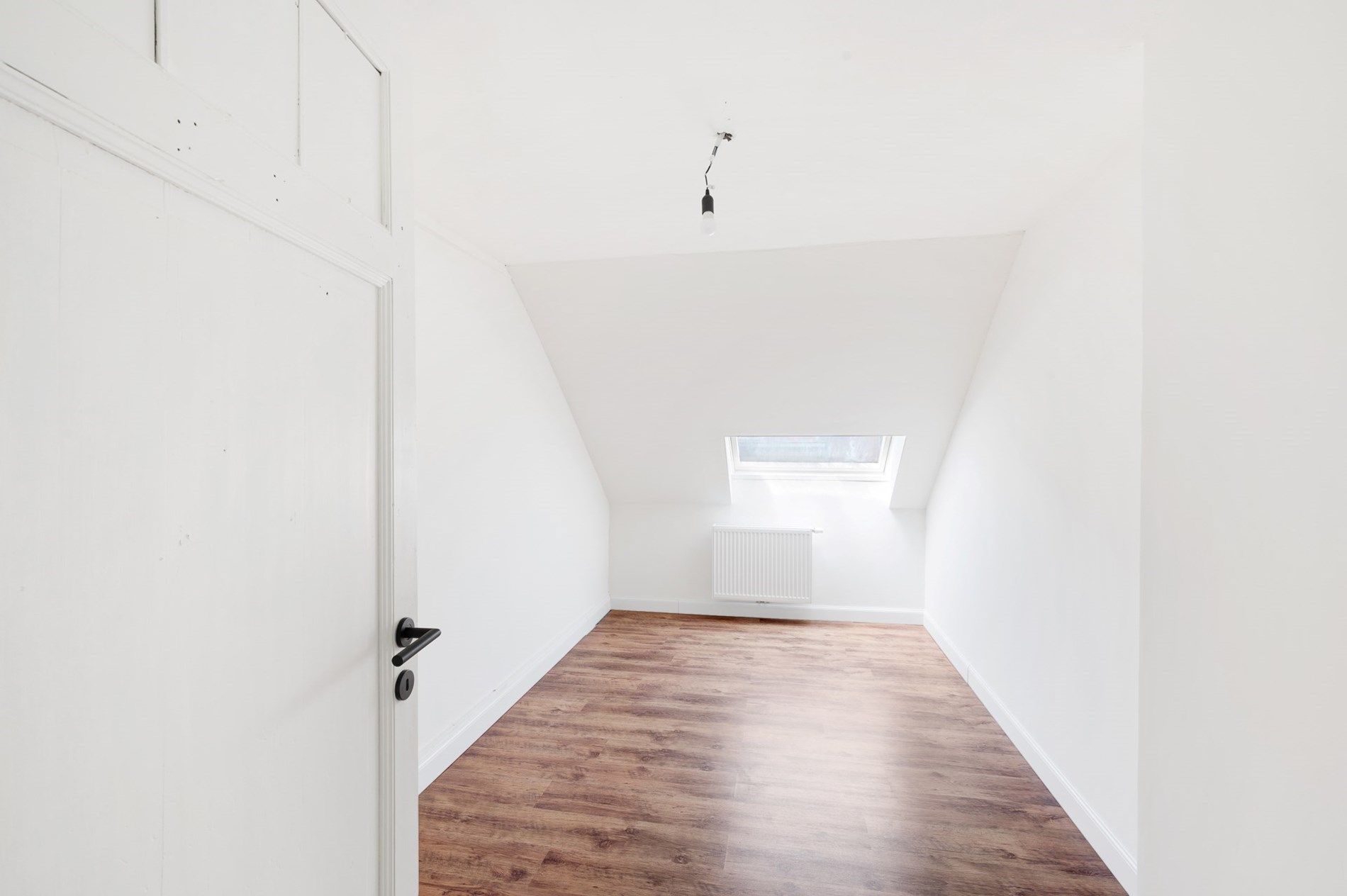 Gerenoveerd herenhuis met 5 kamers te Zeebrugge foto 23