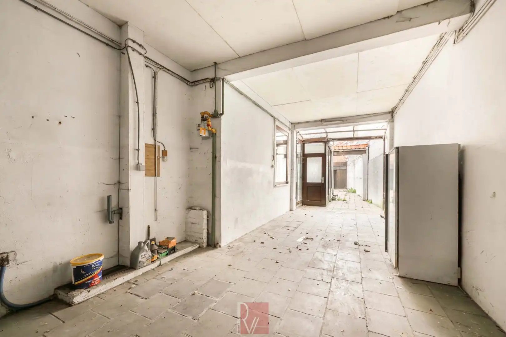 Woning met loods foto 13