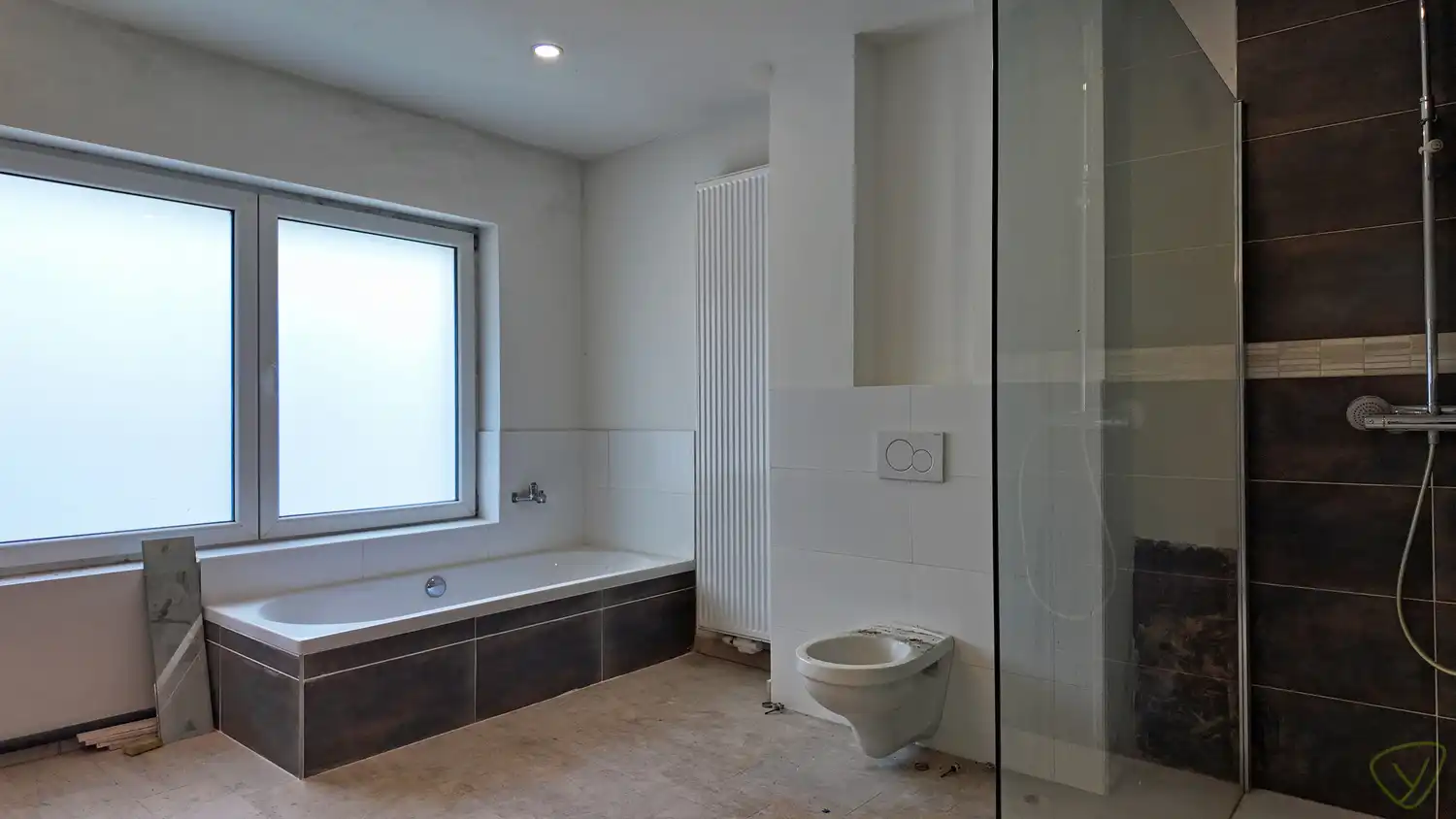 Volledig vernieuwde woning met luxueuze afwerking in Gentweg, Lembeke! foto 18