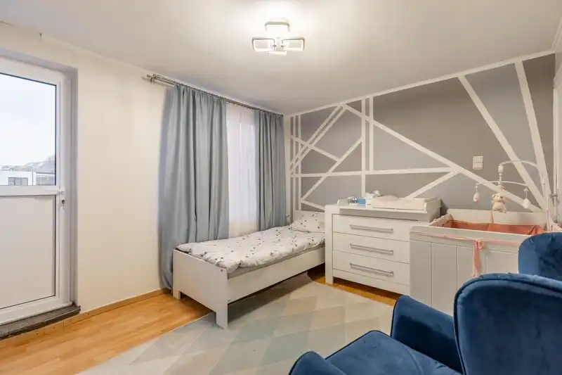 Goed gelegen woonappartement foto 13