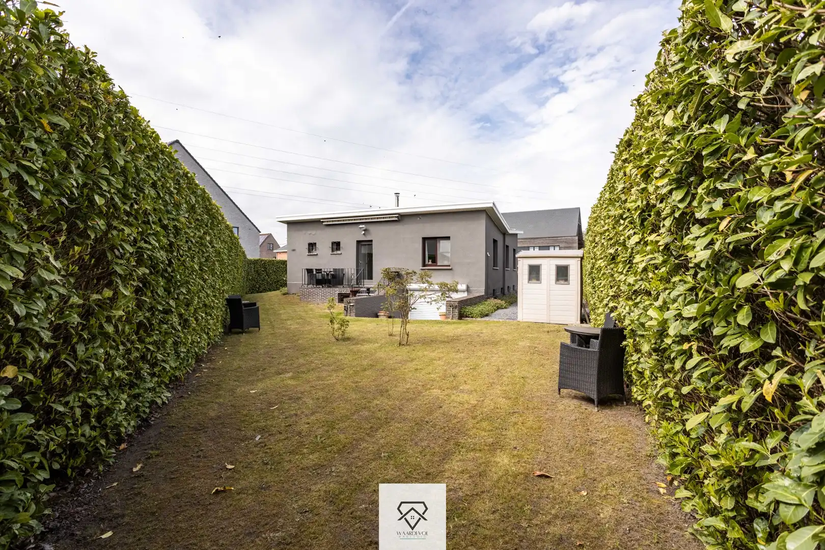 Uitstekend gelegen bungalow met ruimte en potentieel te Drongen foto 23