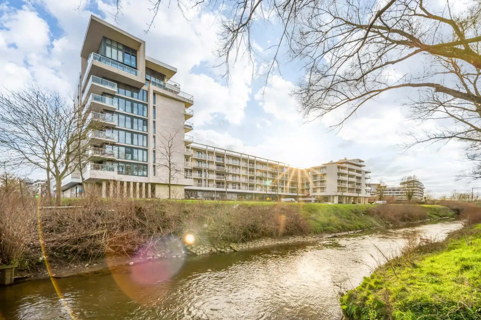 Modern appartement, 90m², ruim terras, 2 slpk, autostaanplaats + kelderberging foto 24