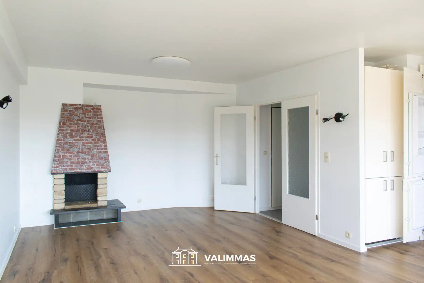 Gerenoveerd en comfortabel appartement met terras en kelder foto 7