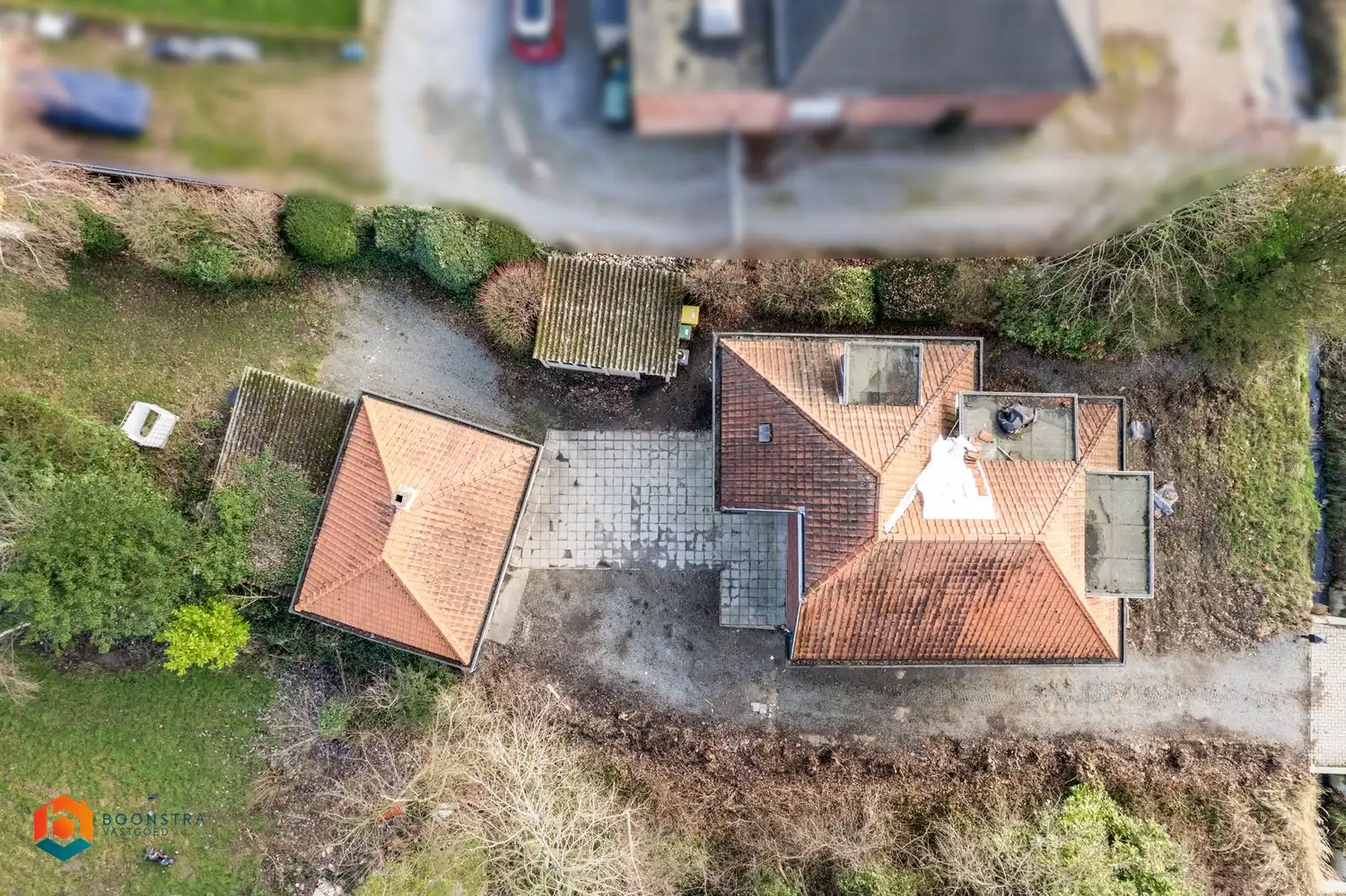 Verbouwproject met landelijk uitzicht op een perceel van 1.200m² foto 21