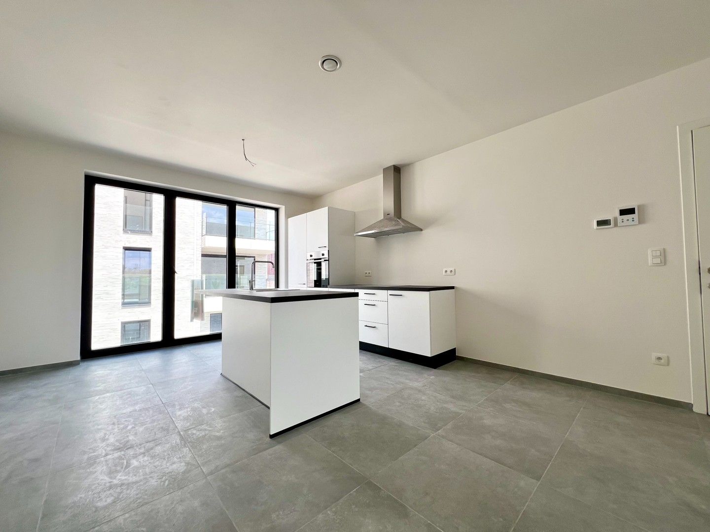 Nieuwbouwappartement te huur in Maasmechelen foto 2