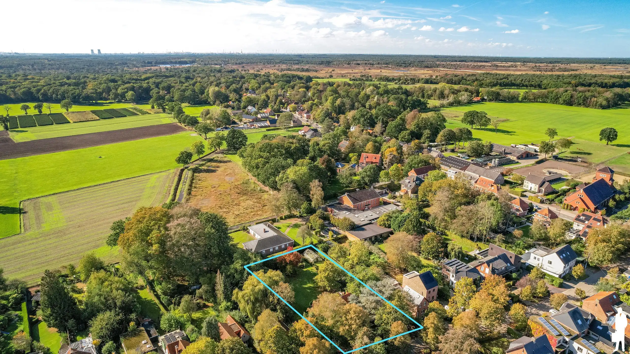 Charmante authentieke villa met prachtige tuin en bijgebouw in een doodlopende straat nabij het centrum van Kalmthout foto 4