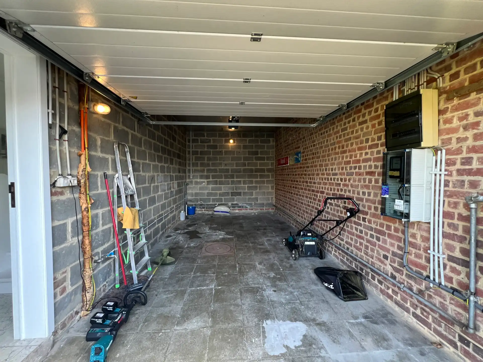 Zeer ruime woning met 4 slaapkamers nabij centrum. foto 19