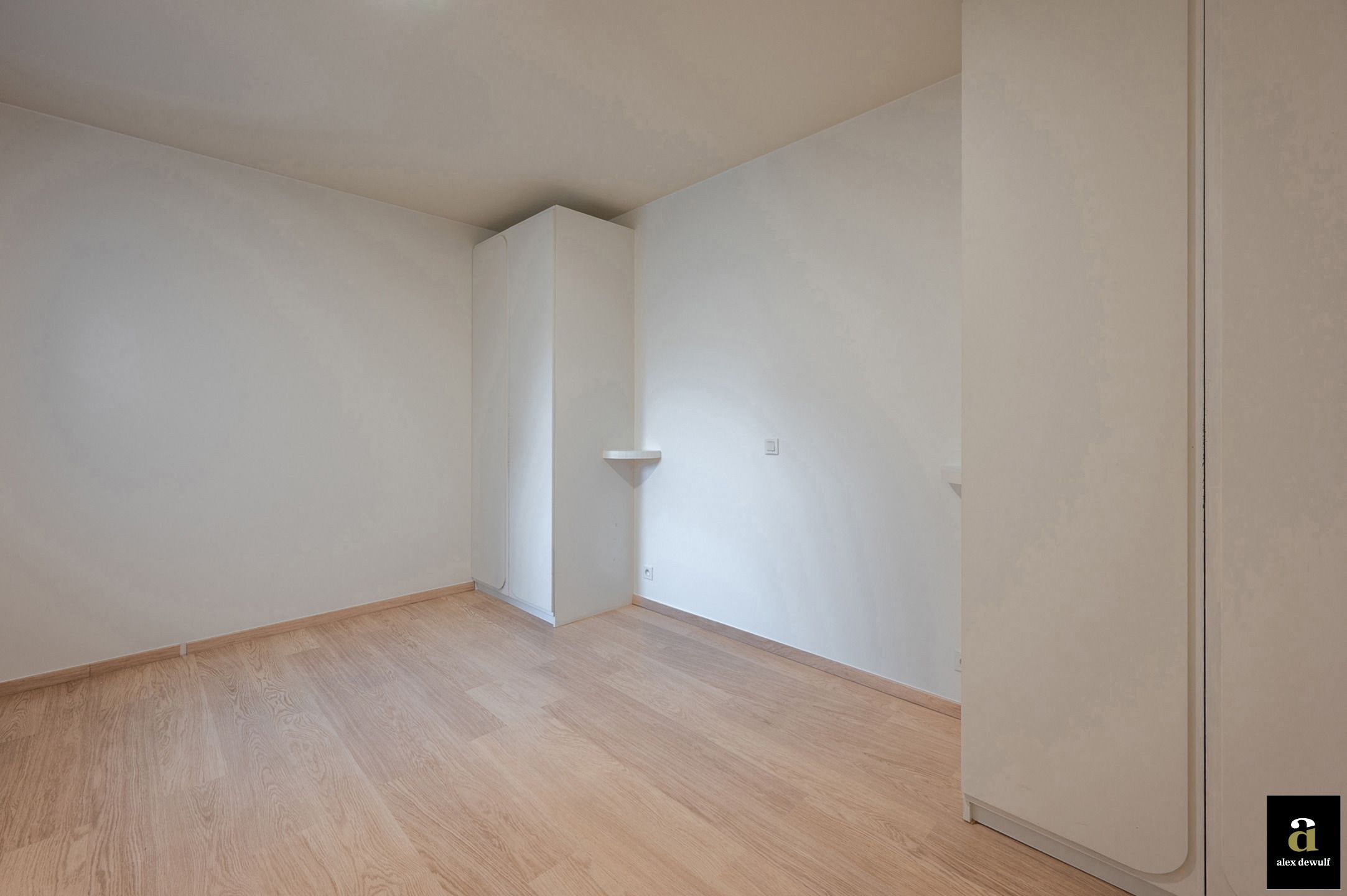 Ruim 2-slaapkamerappartement met westgericht terras op de Lippenslaan foto 12