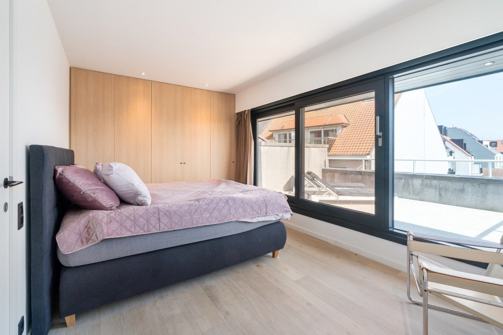Penthouse met 4 slaapkamers en ruime terrassen foto 13