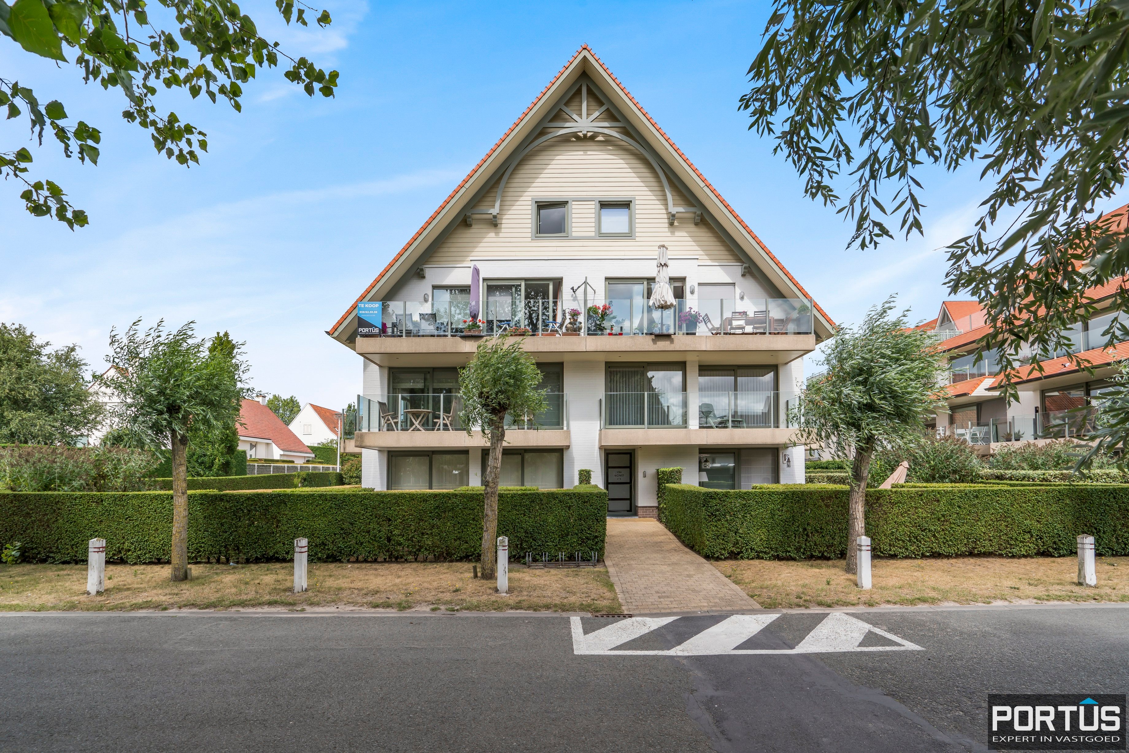 Ruim appartement te koop te Nieuwpoort met 4 slaapkamers foto 36