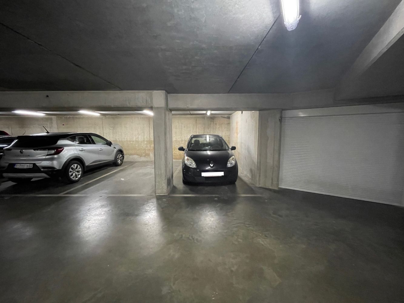 Staanplaats gelegen in een garagecomplex in een gebouw dichtbij het Stationsplein van Blankenberge. foto 7