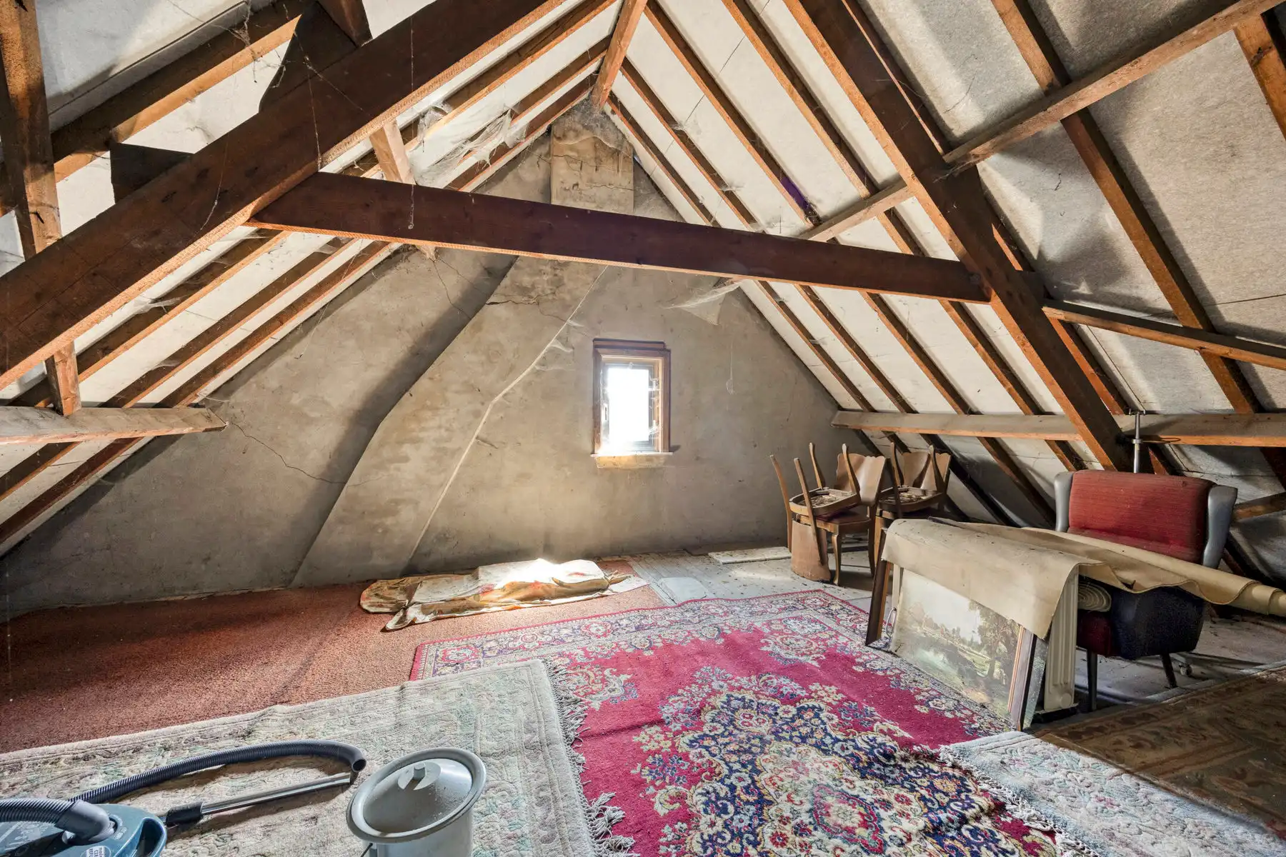 TE KOOP - te renoveren bebouwing met veel mogelijkheden foto 12