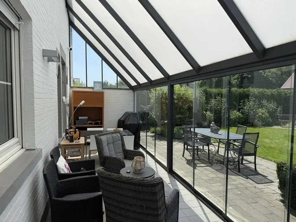 Charmante vrijstaande woning foto 25