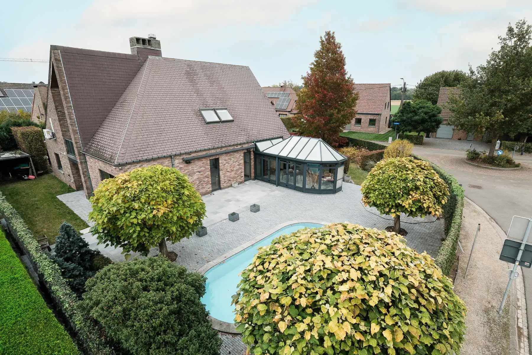 Villa te koop foto {{pictureIndex}}