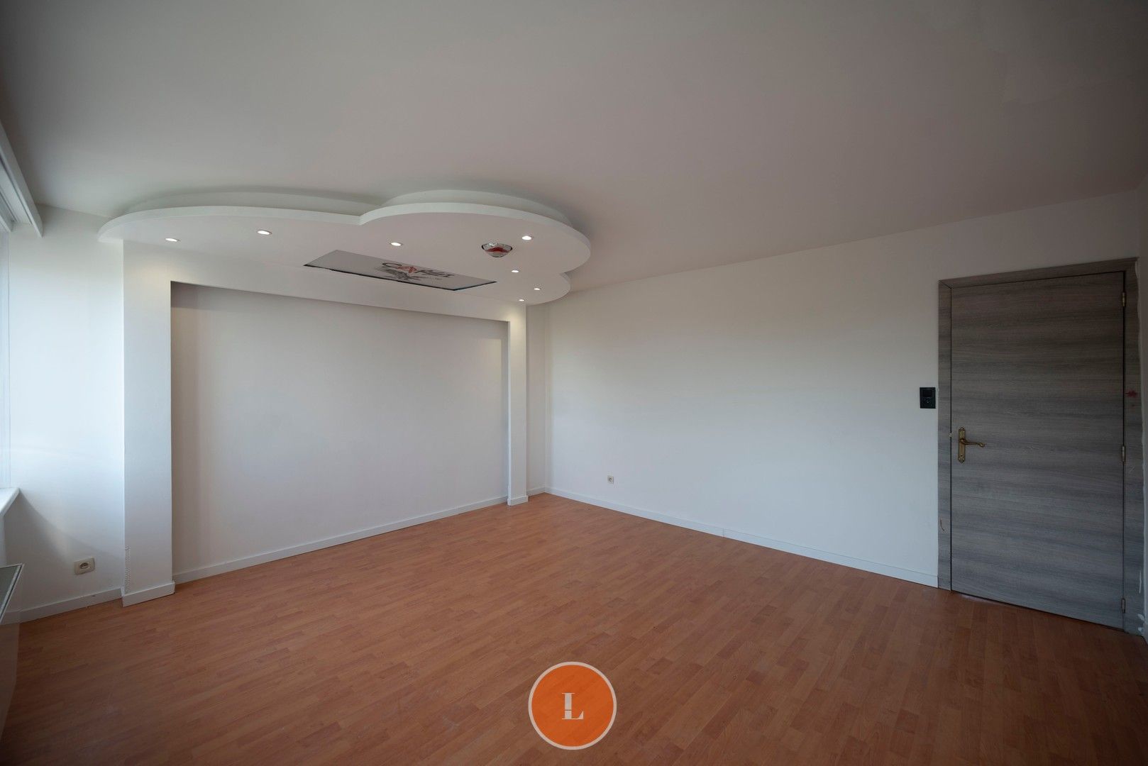 Huis met 4 slaapkamers te koop in centrum Menen foto 18