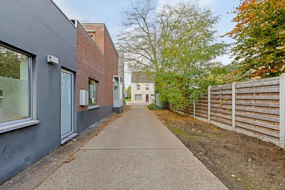 Instapklare en goed gelegen kantoorruimte foto 38