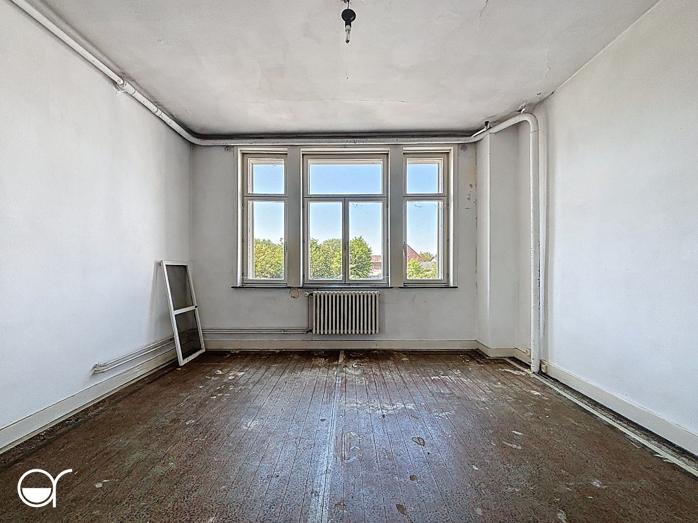 Volledig te renoveren landhuis op 2830m2 foto 13