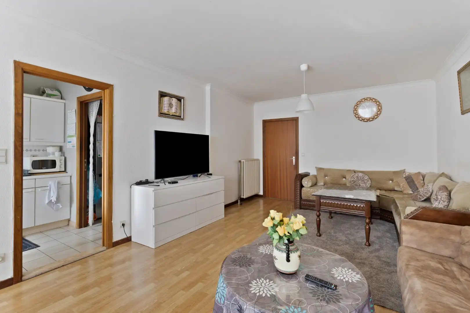 2-slpk appartement met tuin en garage foto 3