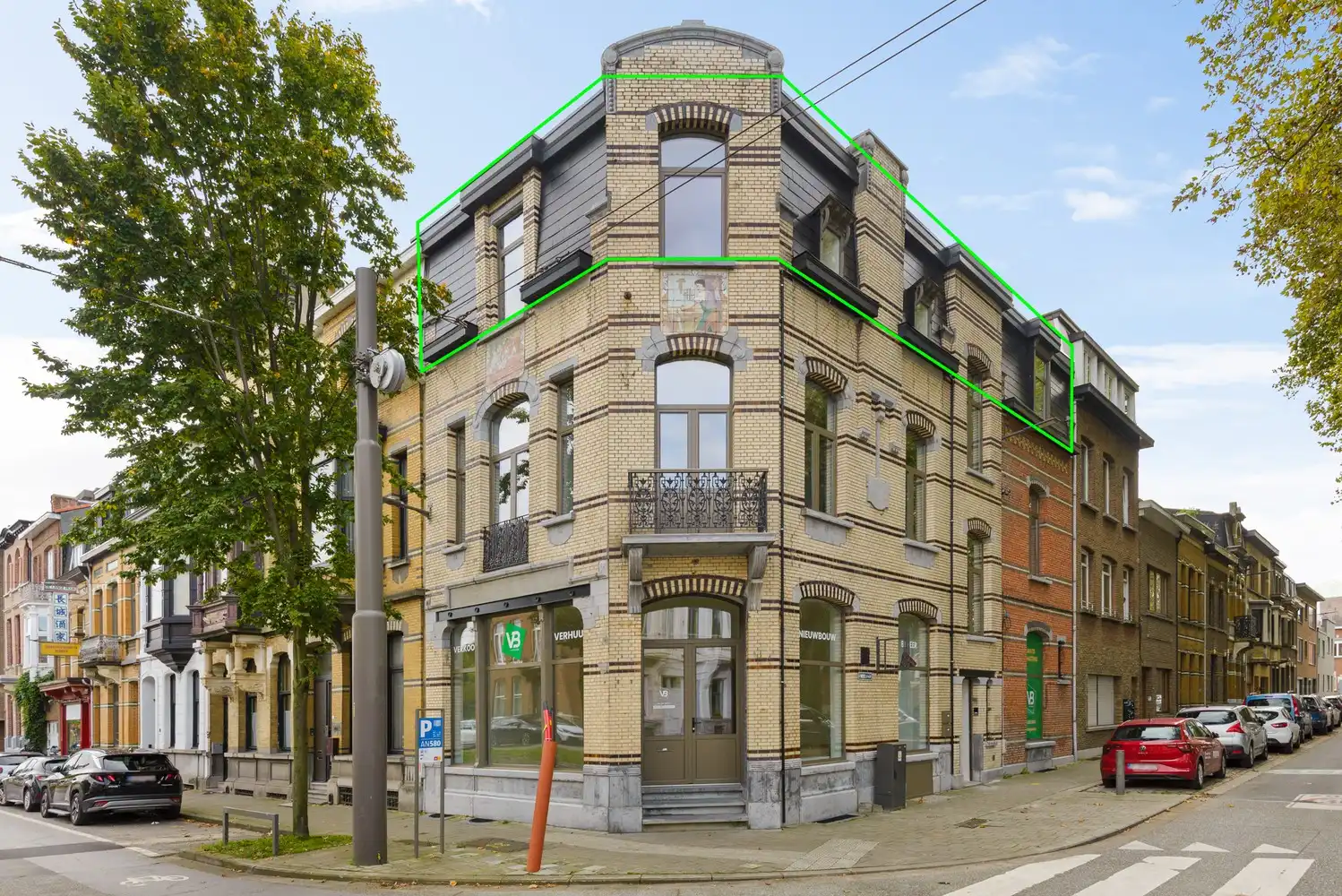 Gerenoveerd appartement met 2 ruime slaapkamers in historisch gebouw foto 16