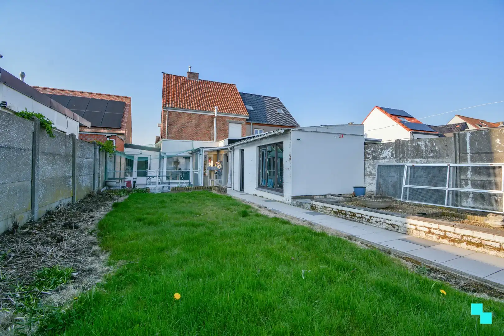 HOB met garage op vlot bereikbare ligging te Torhout foto 2