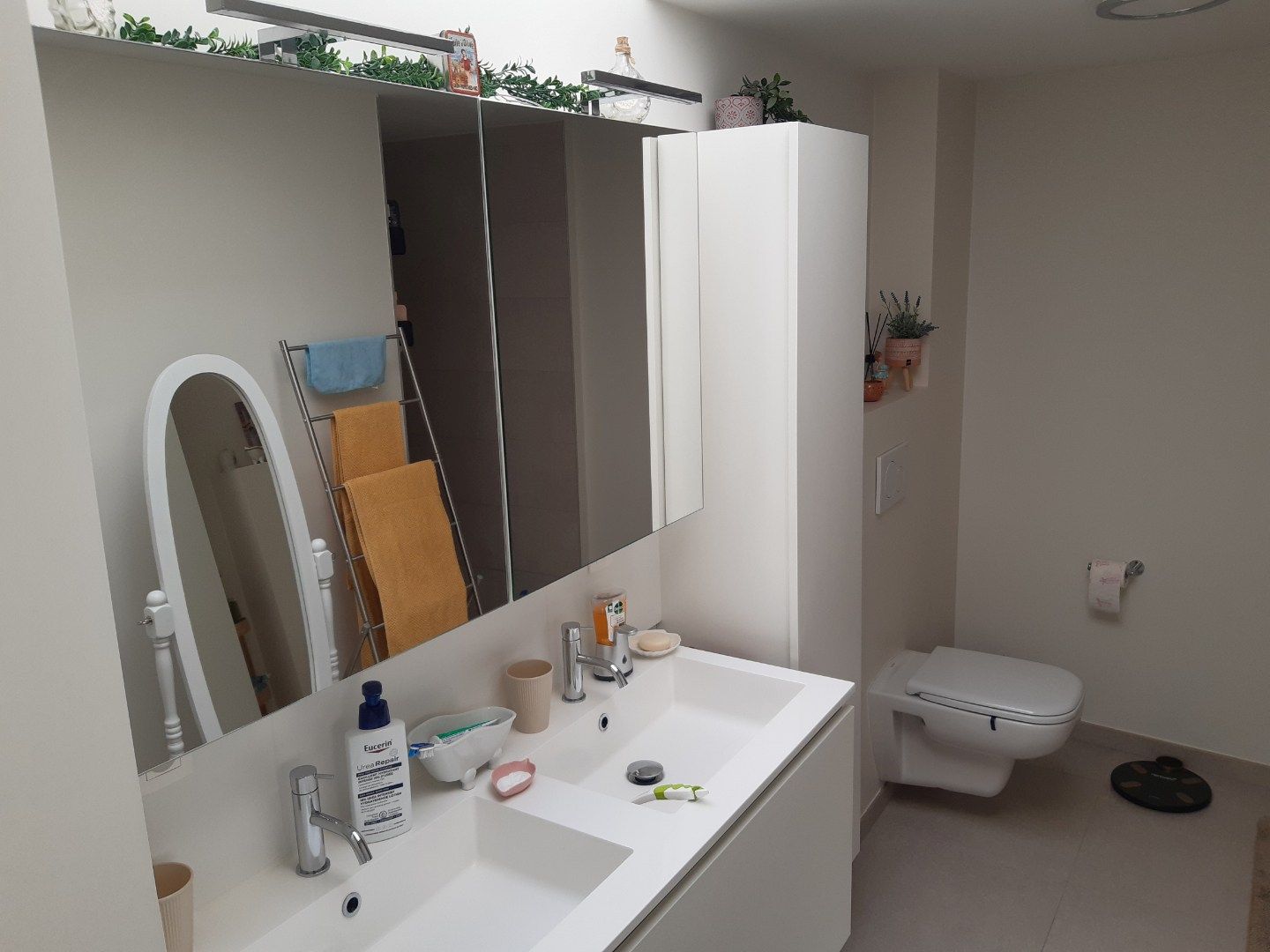Ruim, energiezuinig 3- slaapkamer appartement. foto 25