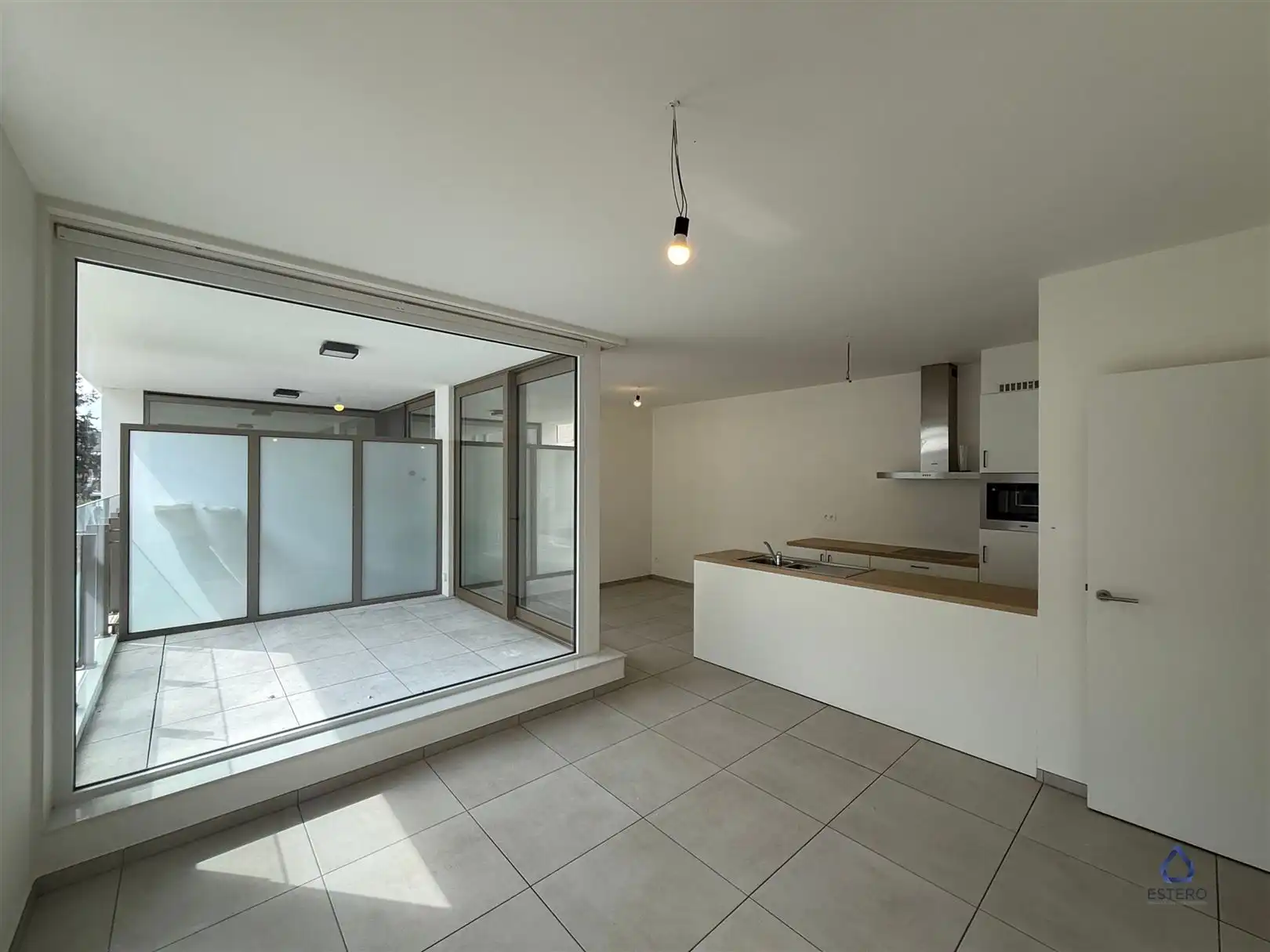Mooi afgewerkt appartement met 2 slaapkamers foto 4